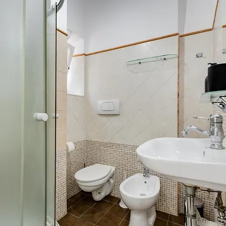 Bdc - The Choice, Your 2-bdr In Vatican District Róma