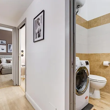 Bdc - The Choice, Your 2-bdr In Vatican District Apartment *